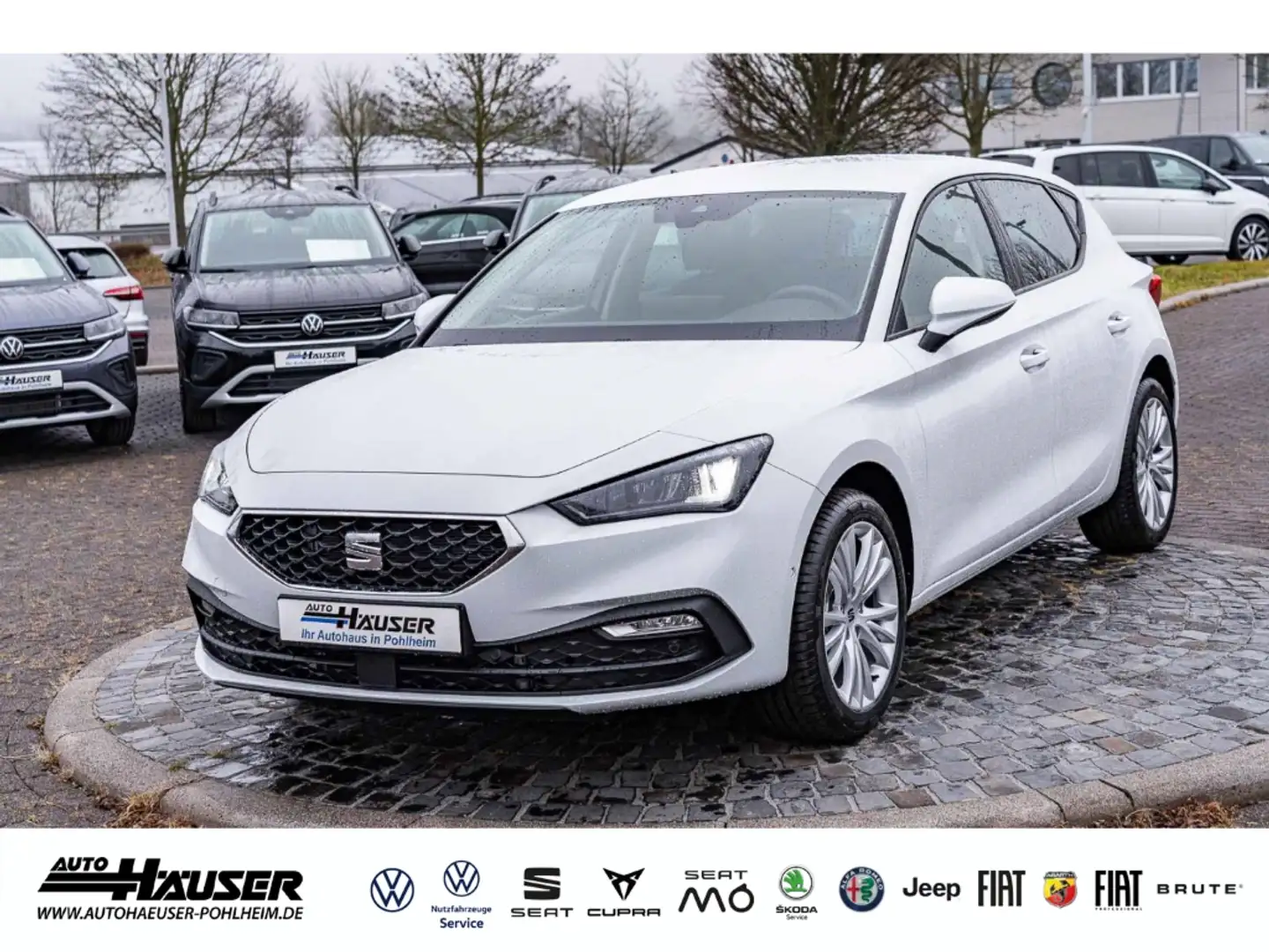 SEAT Leon Style Edition 1.5 eTSI DSG NAVI KAMERA PARK ACC LE Weiß - 1