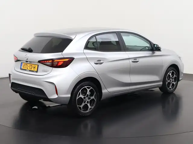 MG MG3 view 4