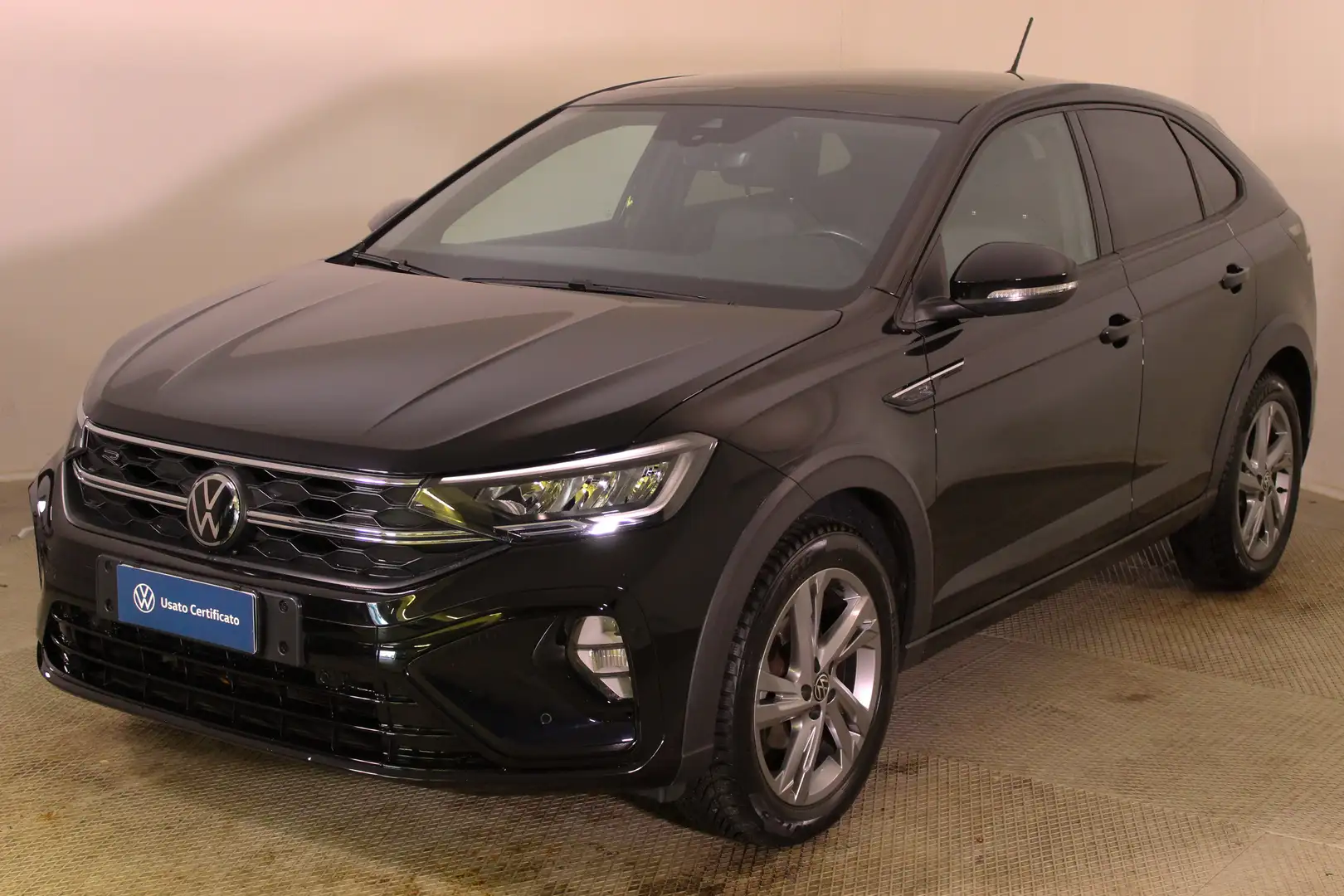 Volkswagen Taigo Taigo 1.0 tsi R-Line 110cv Schwarz - 1