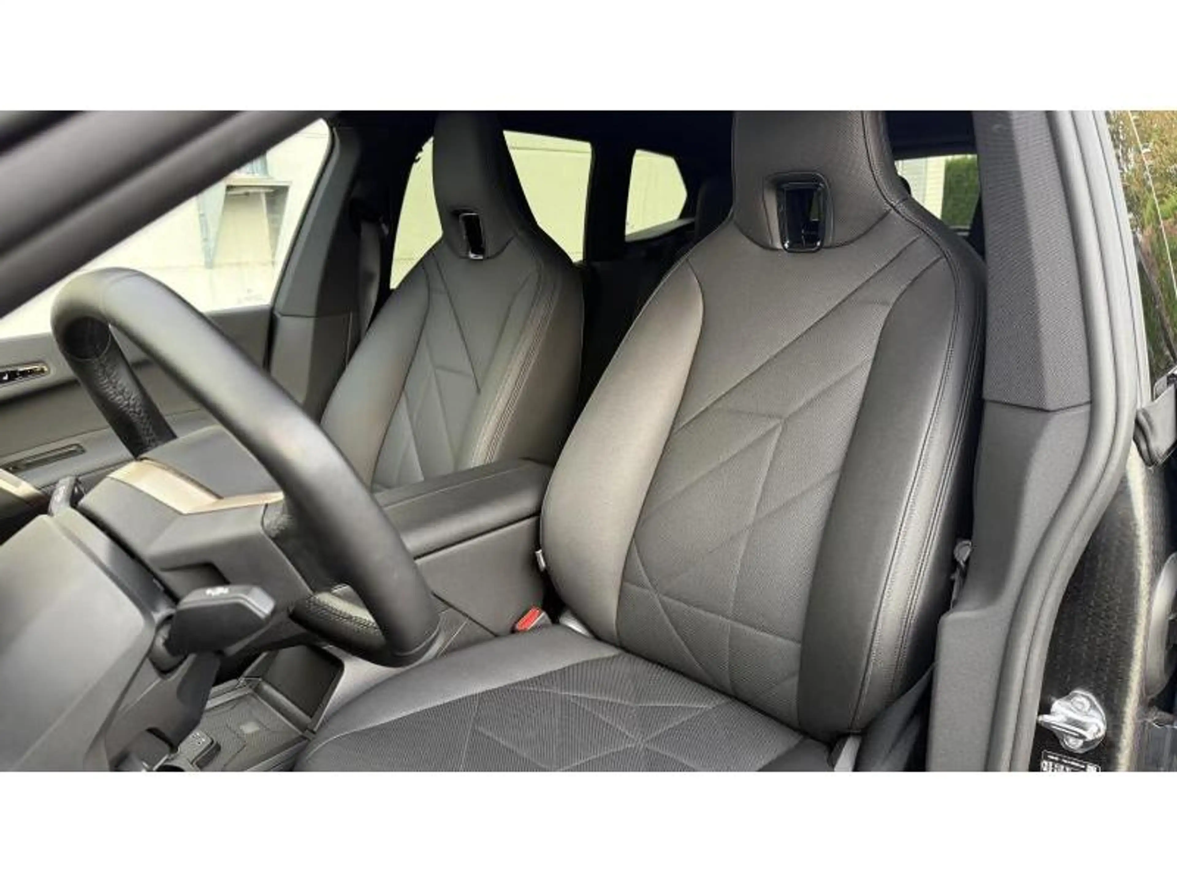 BMW iX 45 xDrive Toit Panoramique Iconic Glow Sièges Ven — photo 10