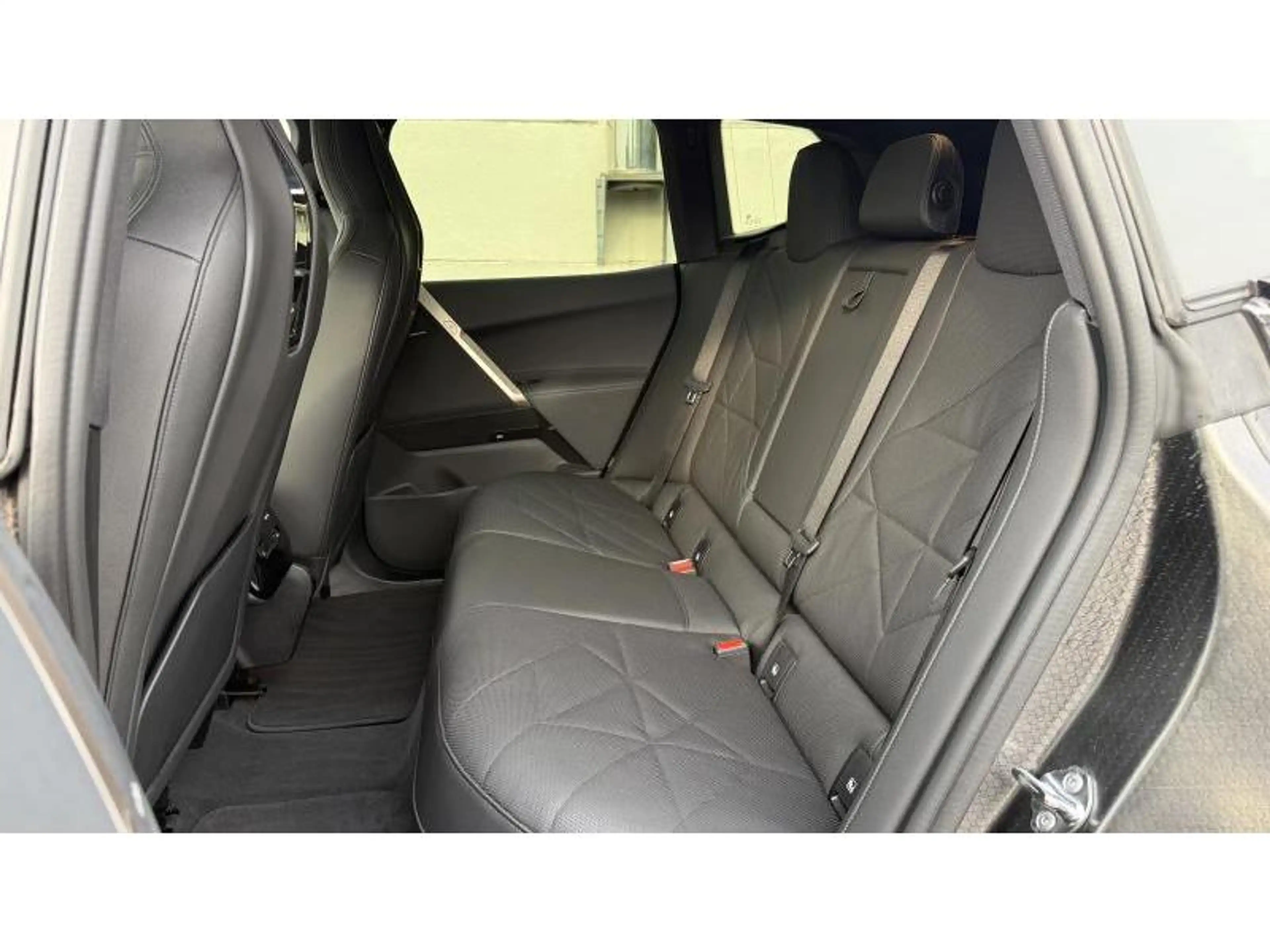 BMW iX 45 xDrive Toit Panoramique Iconic Glow Sièges Ven — photo 14