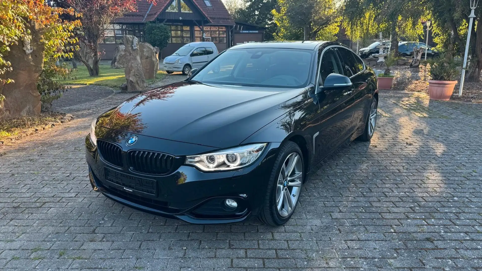 BMW 420 420d xDrive Gran Coupé Sport Line Schwarz - 1