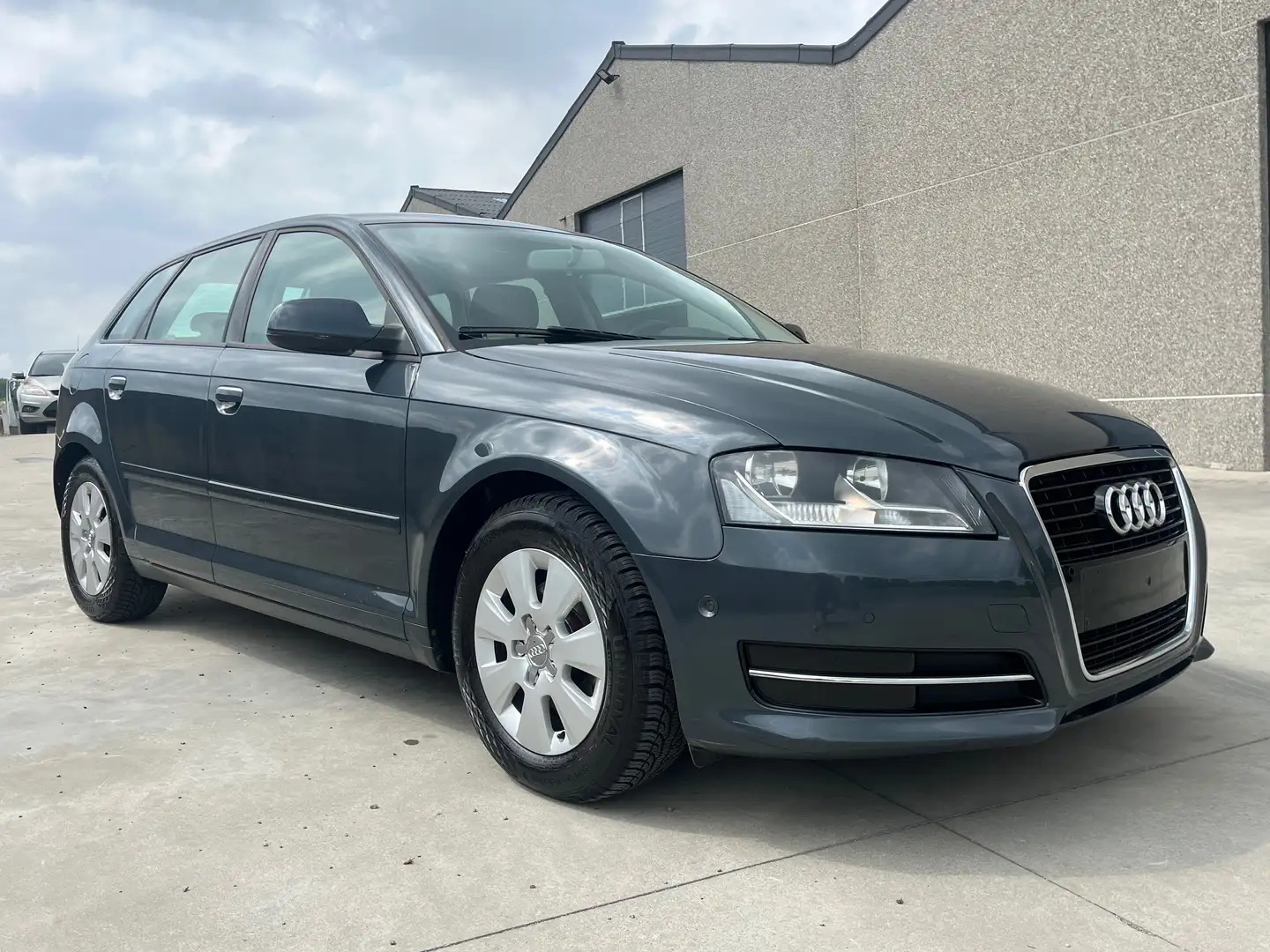 Audi A3 Sportback 1.6 TDi - Régulateur - Clim -garantie Bleu - 2