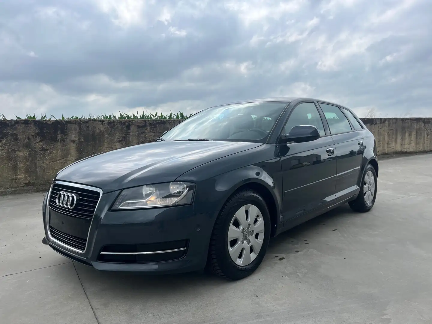 Audi A3 Sportback 1.6 TDi - Régulateur - Clim -garantie Bleu - 1