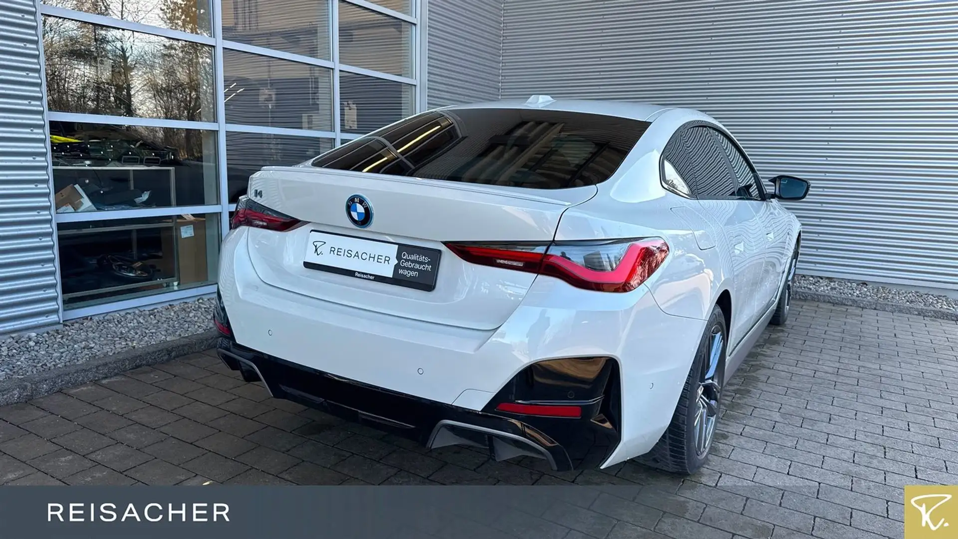 BMW i4 I4 A M50 GSD NAVI HUD Rüka PDC ACC H&K Sitzhzg Weiß - 2