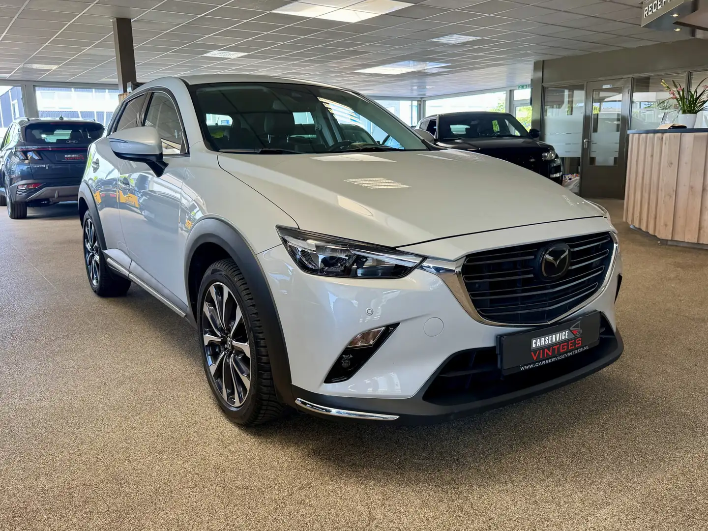 Mazda CX-3 Verkocht 2.0 SkyActiv-G 120 GT-M Camera, Head-up, Grau - 2