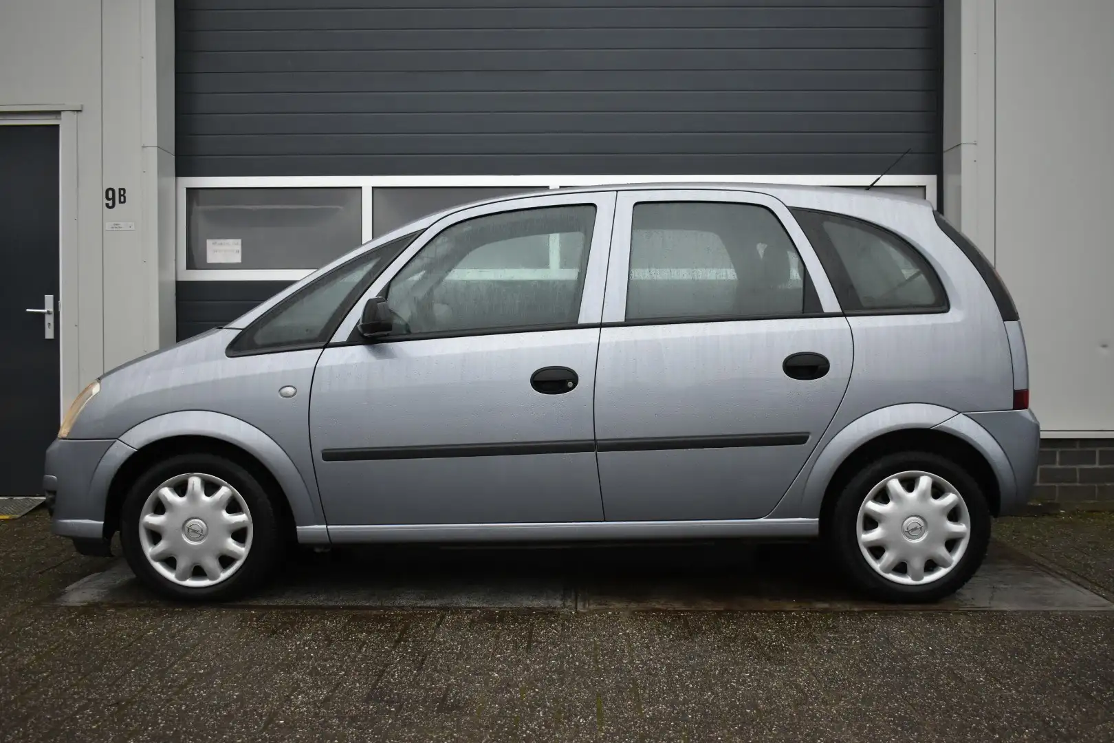 Opel Meriva 1.6-16V Business automaat Grau - 2