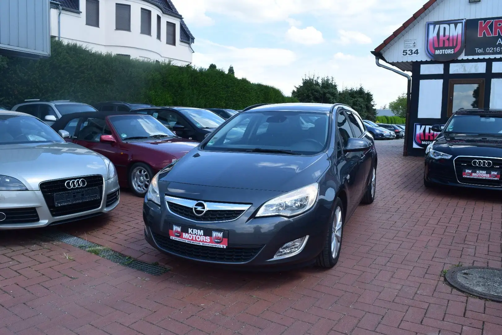 Opel Astra Sports Tourer 1.4 T AHK,PDC,KLIMAAUTOMATIK Gris - 2