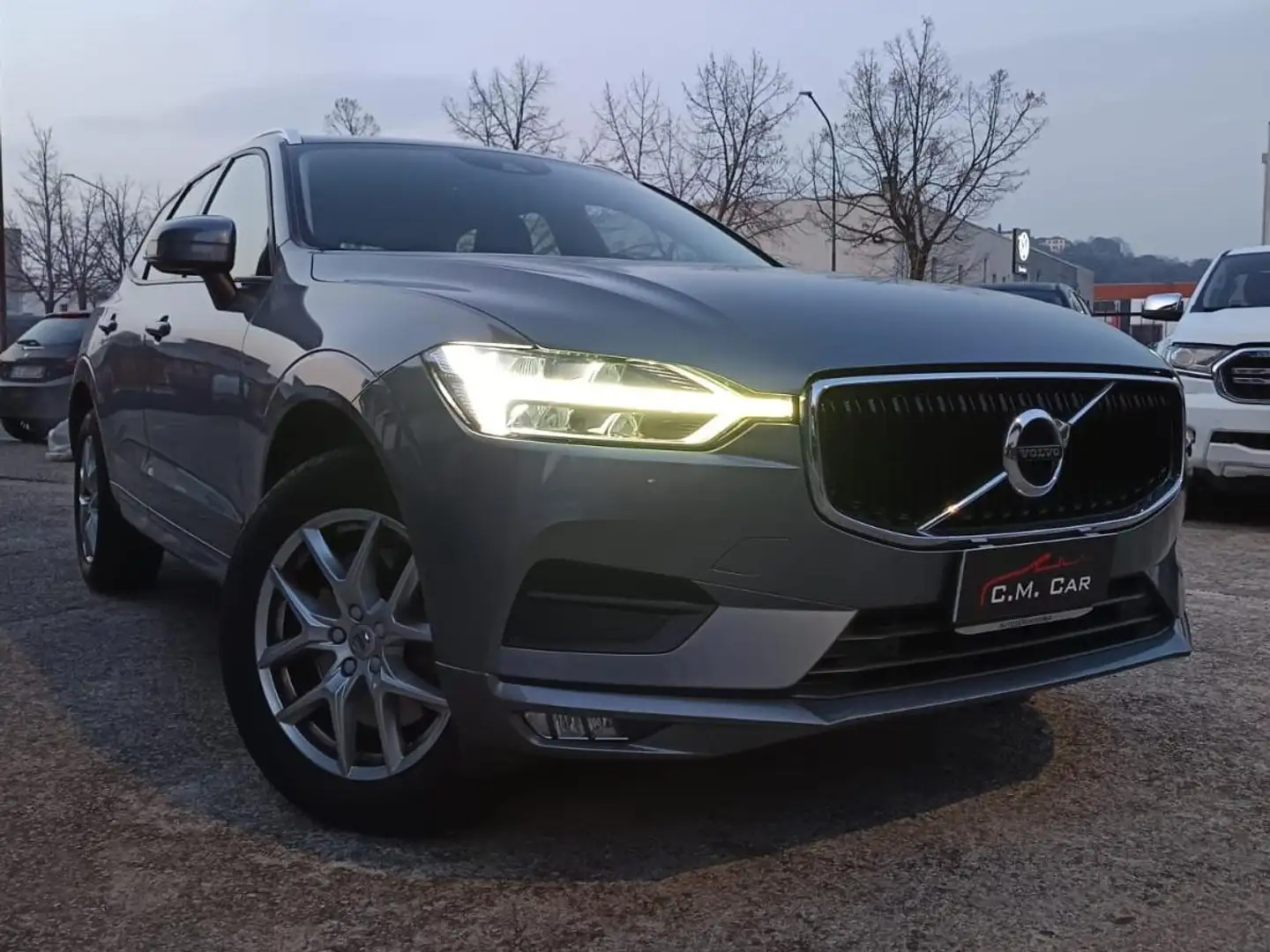 Volvo XC60 II 2018 2.0 b4 Inscription awd auto my20 Gris - 1