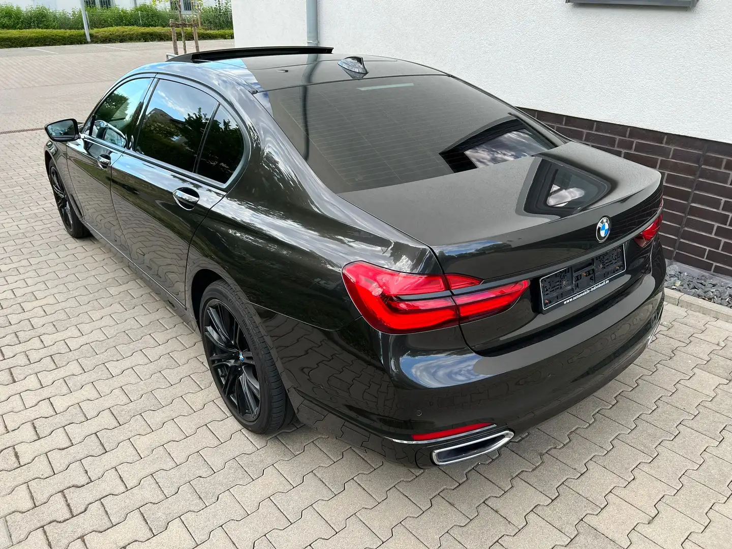 BMW 740 740 L i Grau - 1
