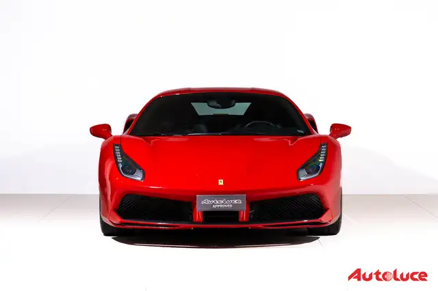 Ferrari 488 GTB view 2