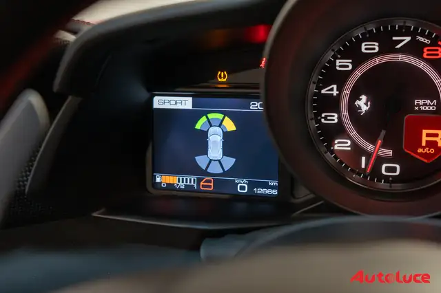 Ferrari 488 GTB view 12