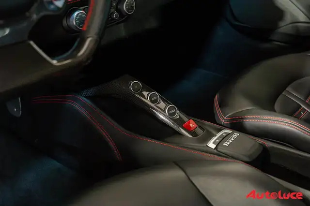Ferrari 488 GTB view 13