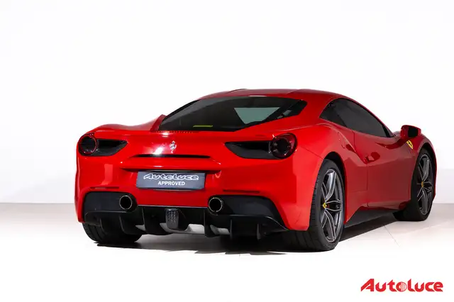 Ferrari 488 GTB view 4