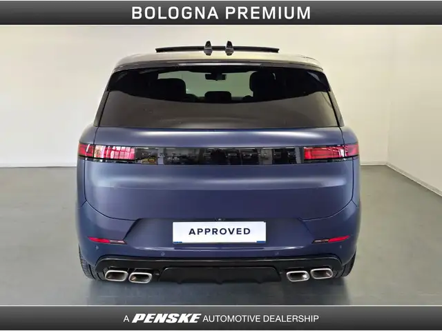 Land Rover Range Rover Sport view 7