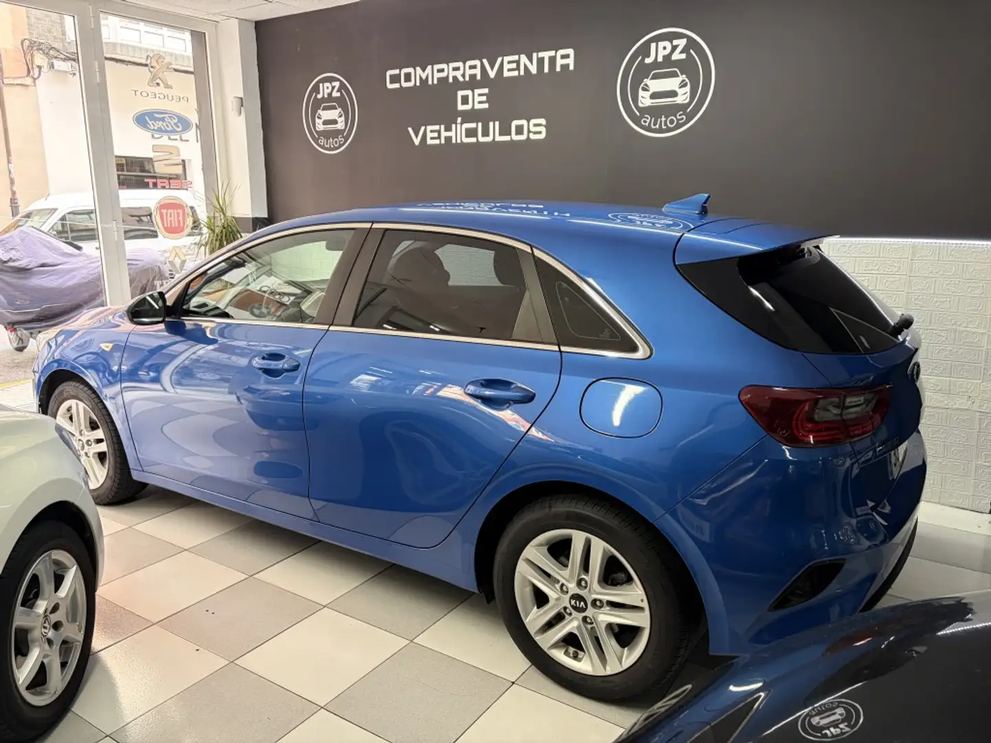 Kia Ceed / cee'd SW 1.0 T-GDI Eco-Dynamics GT Line Azul - 2