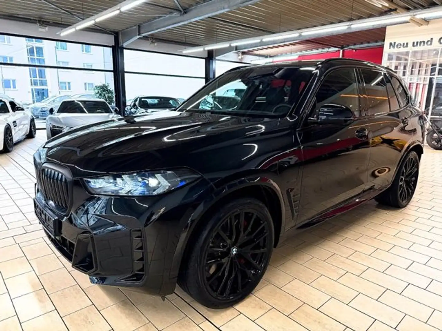 BMW X5 50e xDrive *M SPORT PRO+LUFTF+PANO+CARBON+22* Schwarz - 2