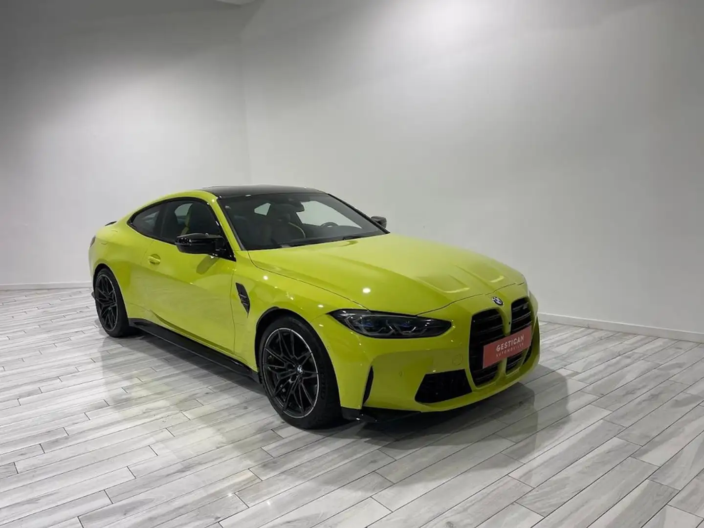 BMW M4 Competition Amarillo - 2