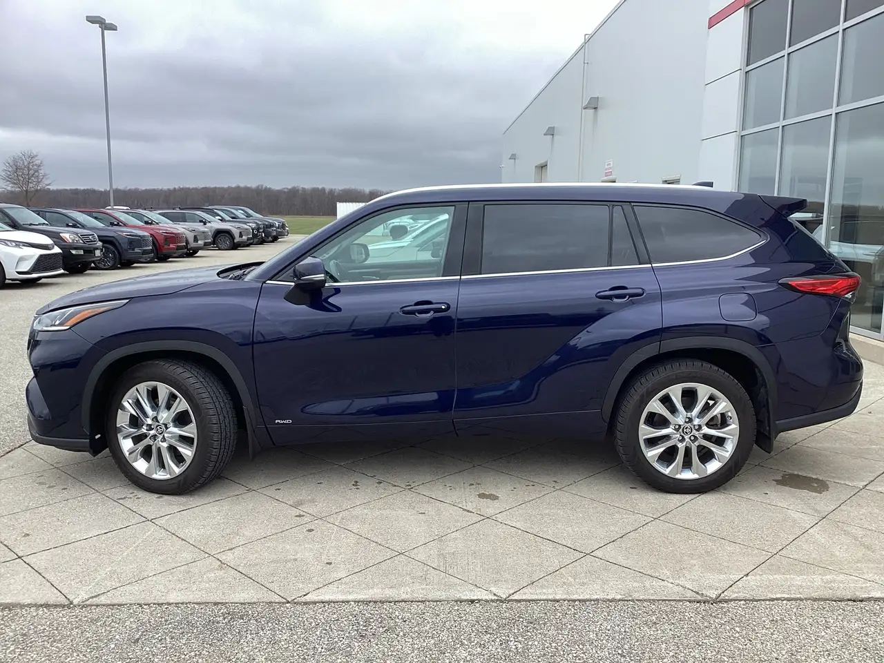 Toyota Highlander снимка Toyota Highlander