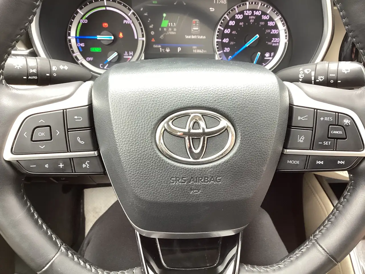 Toyota Highlander снимка Toyota Highlander