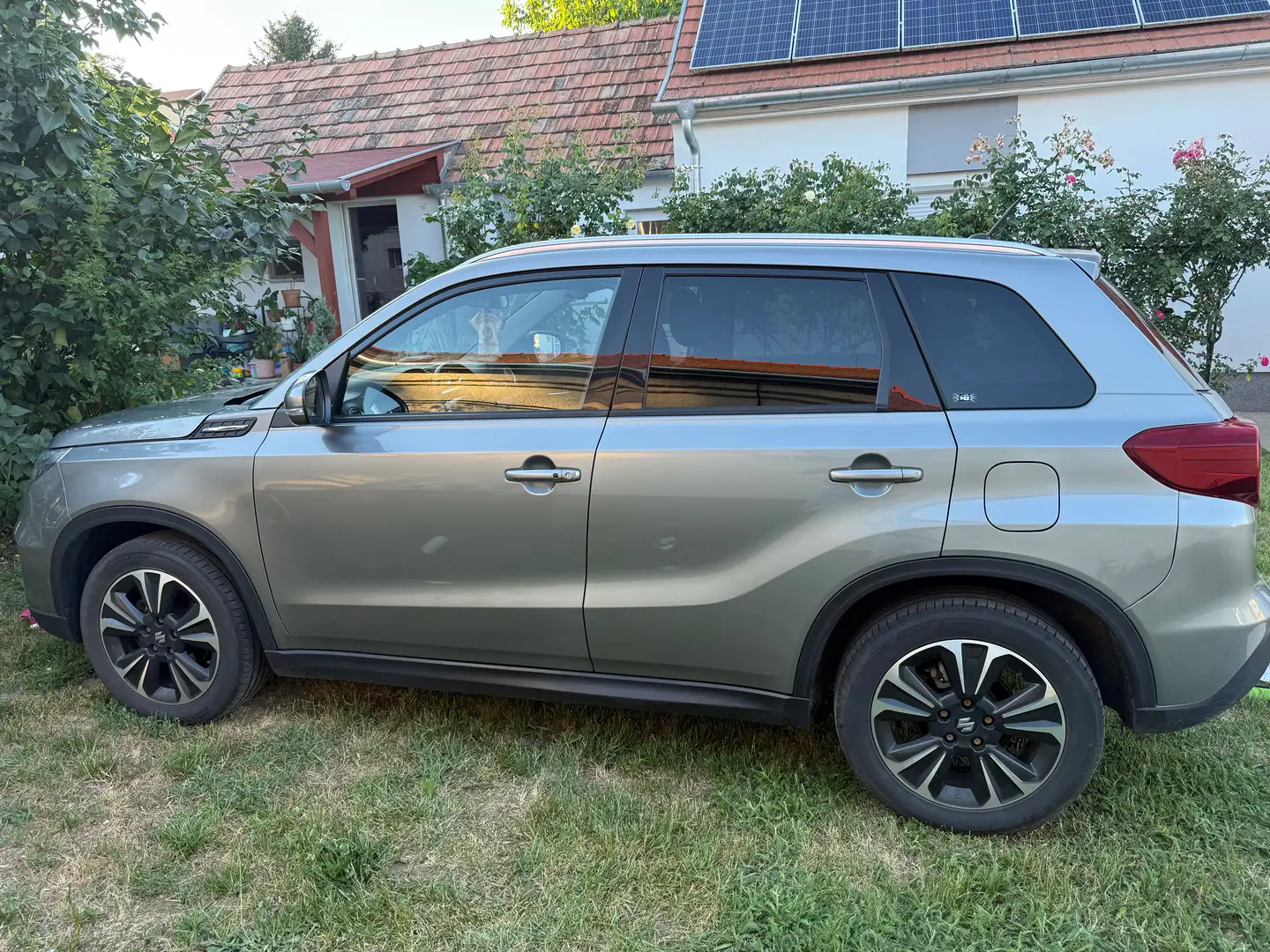 Suzuki Vitara Vitara 1,4 S 4WD Aut. S Grau - 2
