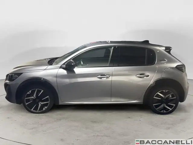 Peugeot 208 view 2