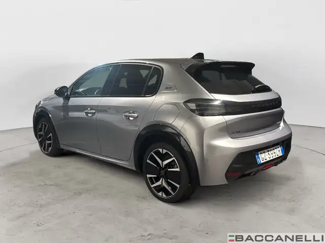 Peugeot 208 view 3