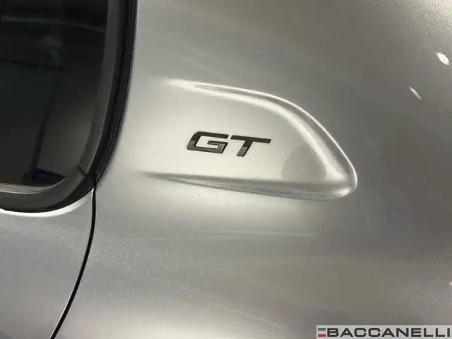 Peugeot 208 view 9
