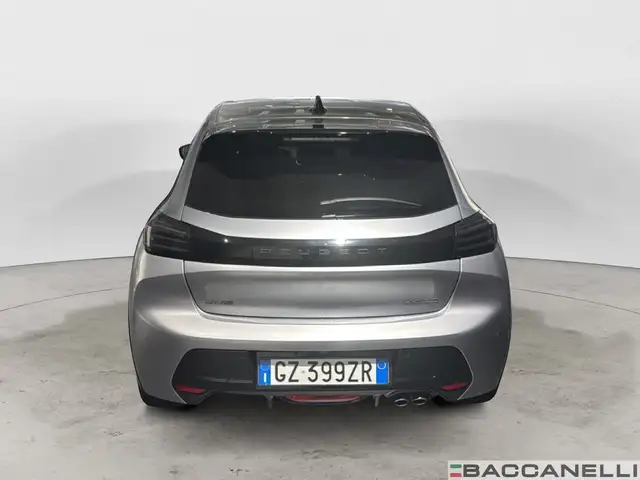 Peugeot 208 view 4