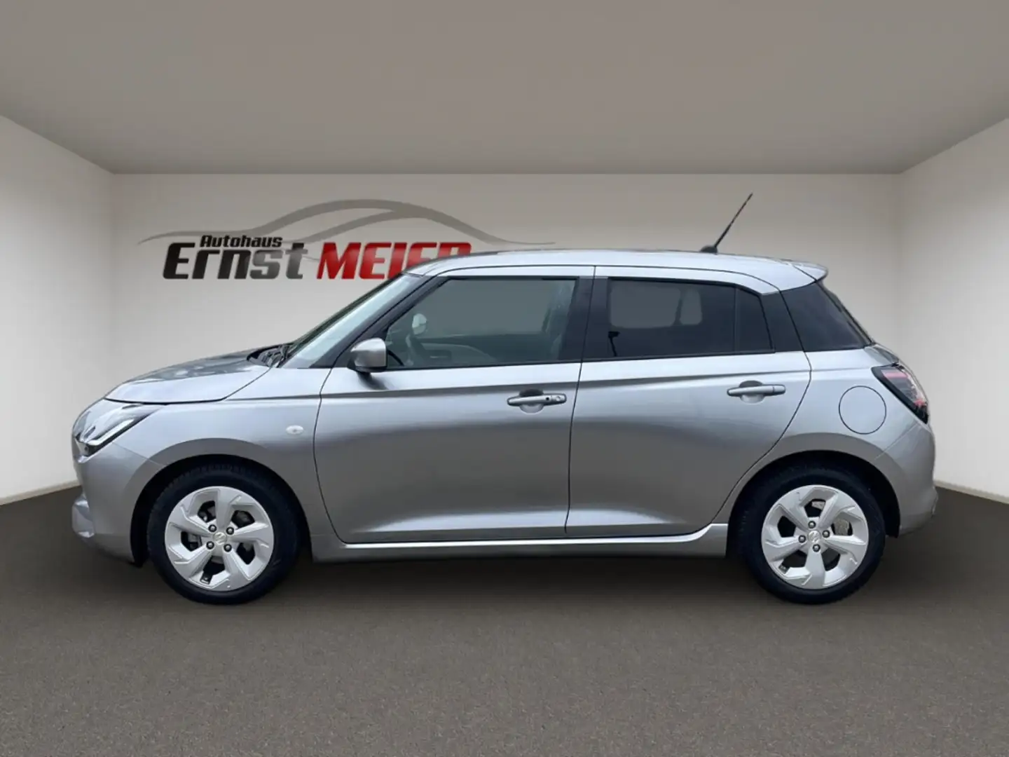 Suzuki Swift 1.2 Dualjet Comfort Automatik CVT LED+Navi Silber - 2