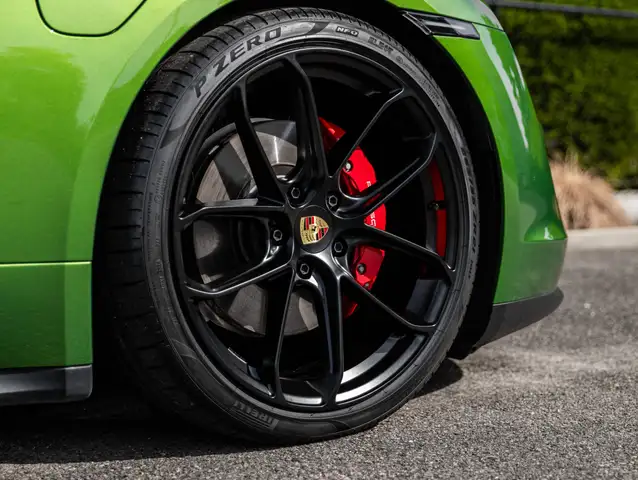 Porsche Taycan view 19