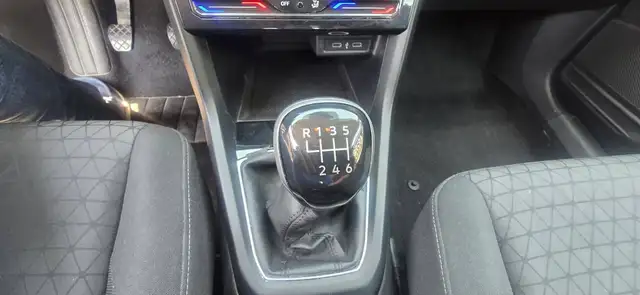 Volkswagen T-Cross view 10