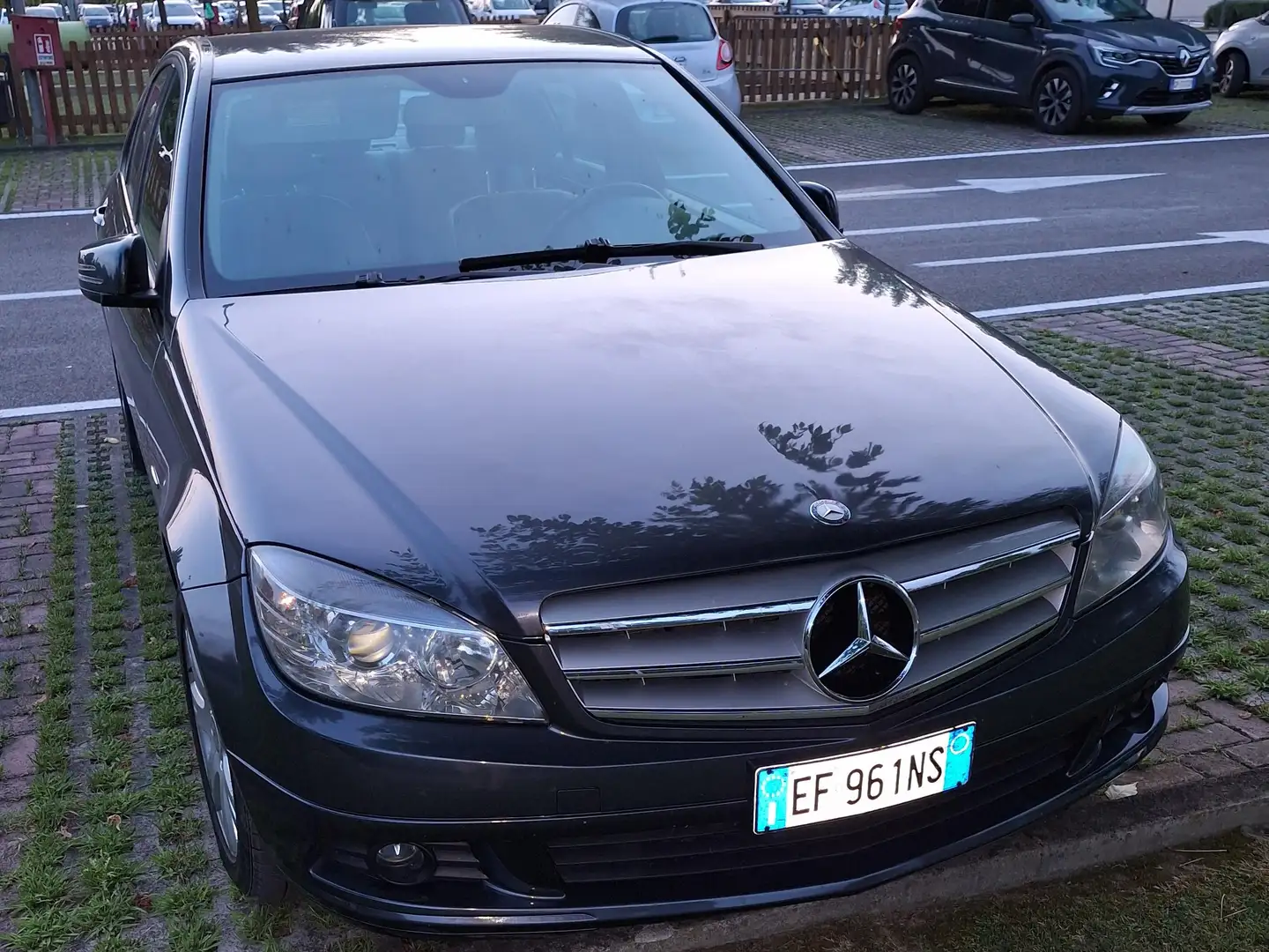 Mercedes-Benz 220 C 220 CDI BluEFFICENCY Executi Gris - 1