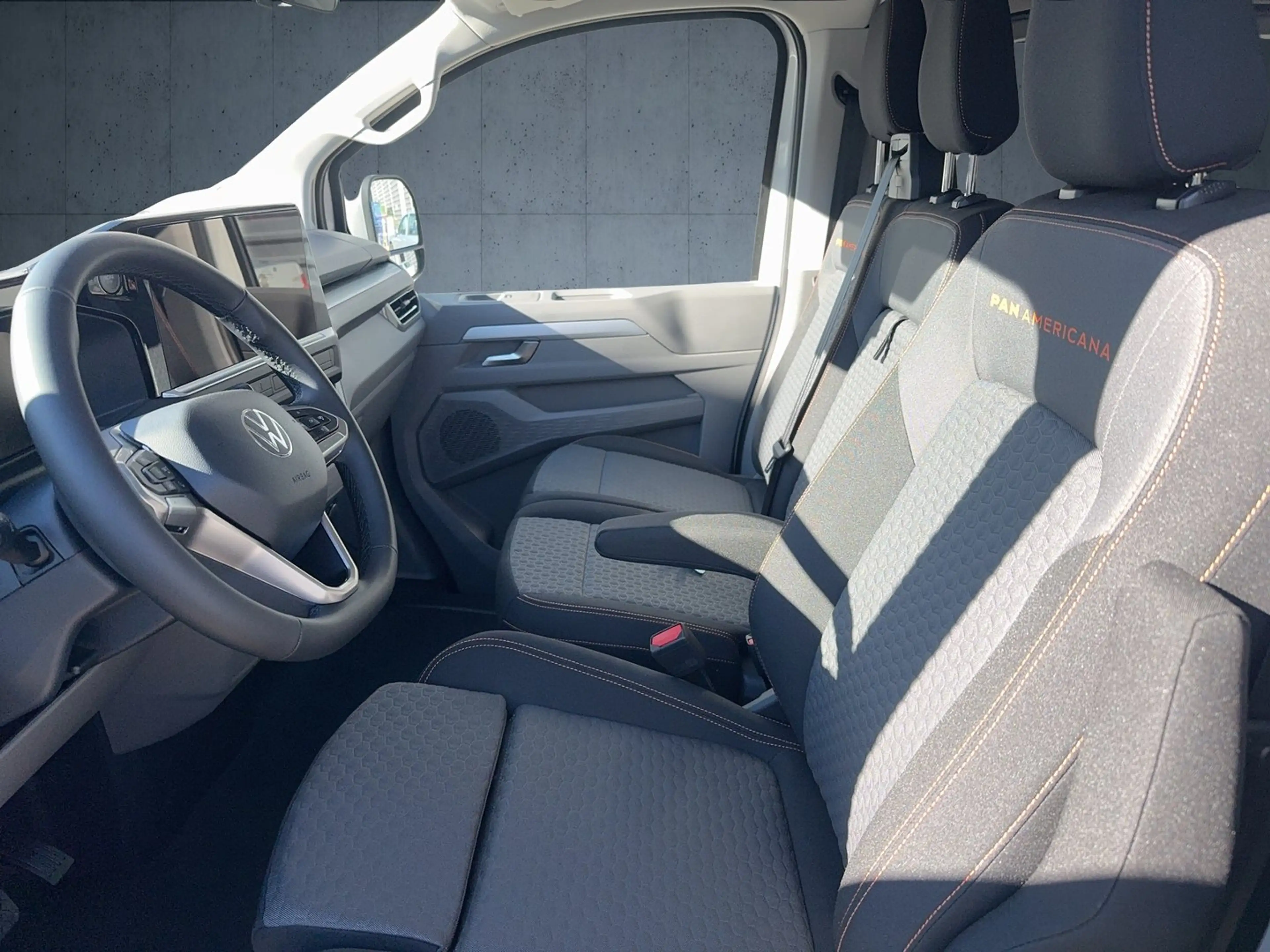 Volkswagen T7 Caravelle VW T7 Caravelle PanAmericana LR TDI 4MOTION — photo 8