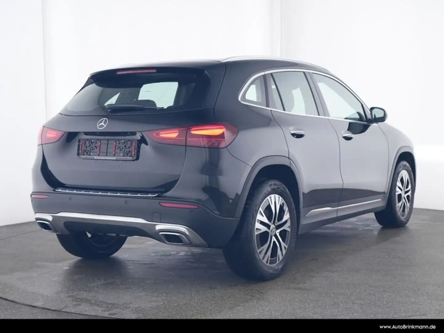 Mercedes-Benz GLA 200 GLA 200 PROGRESSIVE/PANO/MBUX/KAMERA Panorama/LED Zwart - 2