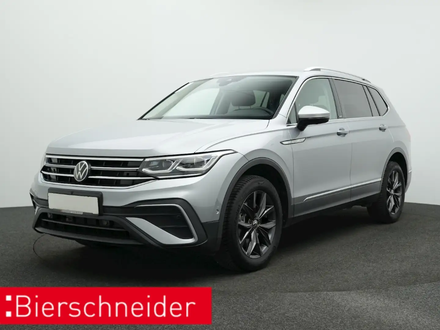 Volkswagen Tiguan Allspace 2.0 TDI DSG 4Mo. Move 7SITZE AHK VIEW IQ.LIGHT STA Plateado - 1