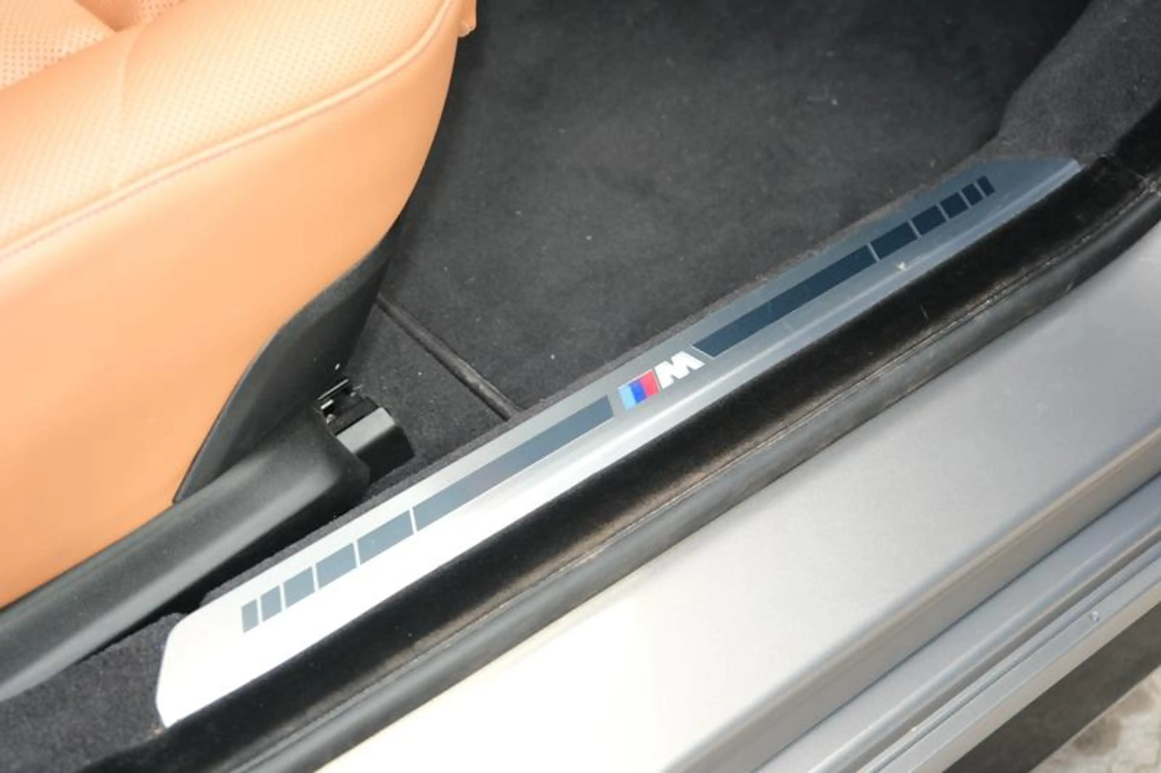 BMW i7 i7 eDrive50 M Sport | THEATRE SCREEN | ICONIC GLOW — photo 11