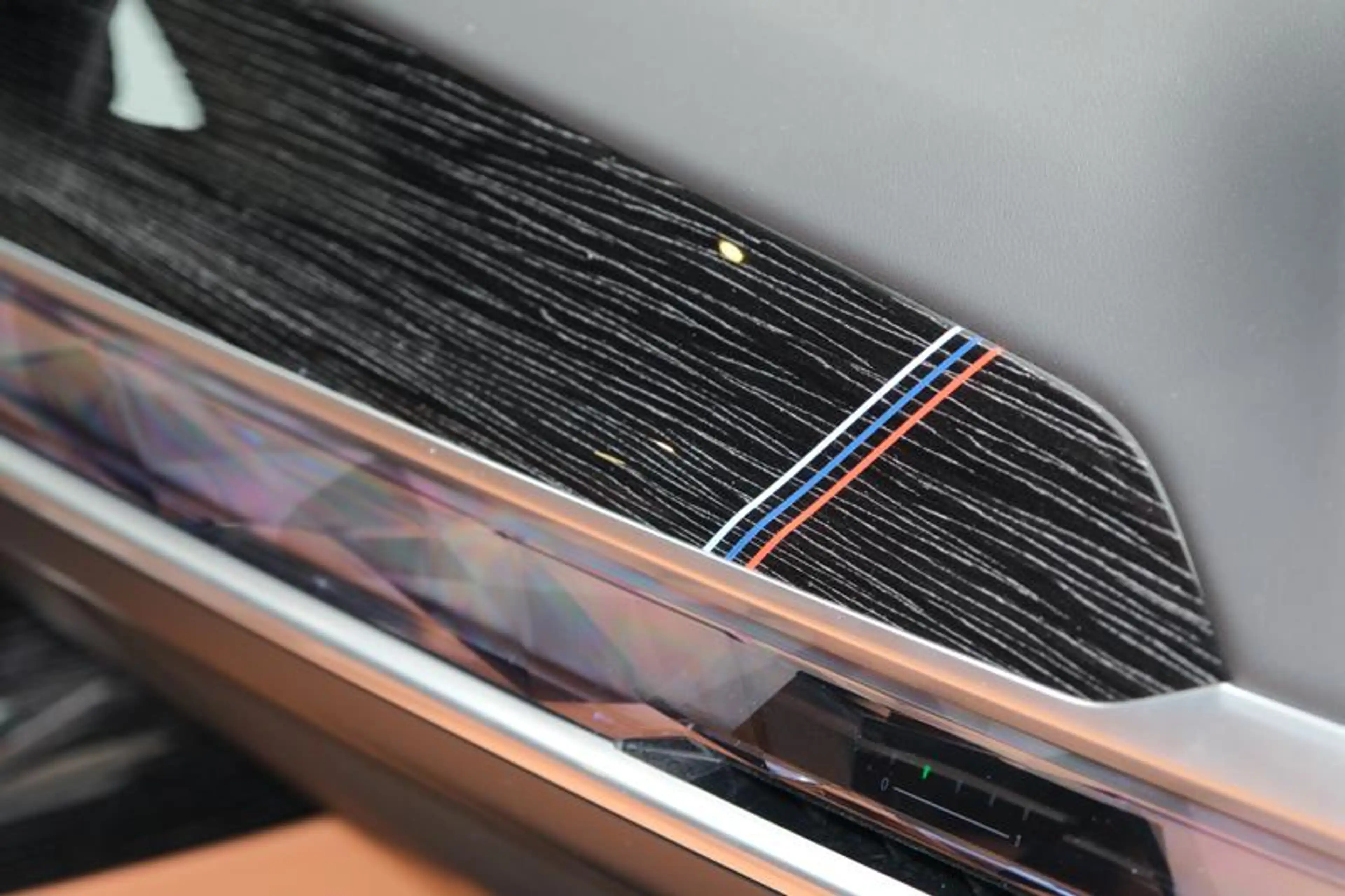BMW i7 i7 eDrive50 M Sport | THEATRE SCREEN | ICONIC GLOW — photo 12