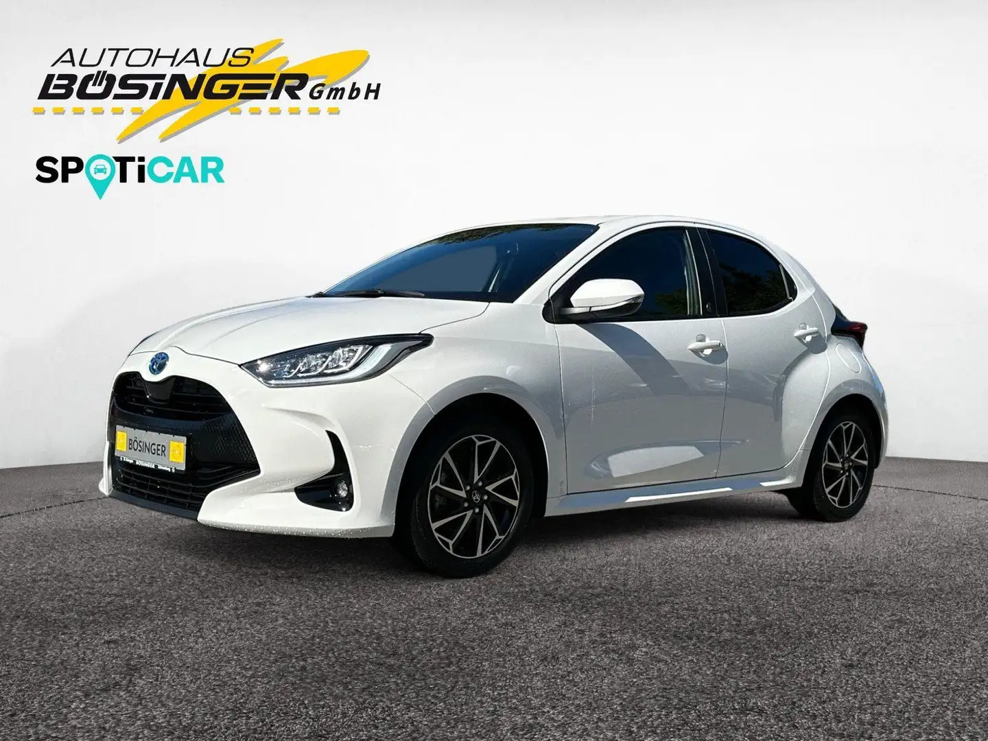 Toyota Yaris Hybrid Team D ACC Blanc - 2