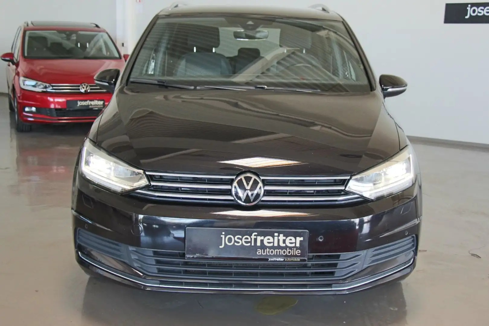 Volkswagen Touran Comfortline 2.0 TDI DSG AHK/NAVI/KAMERA Schwarz - 2