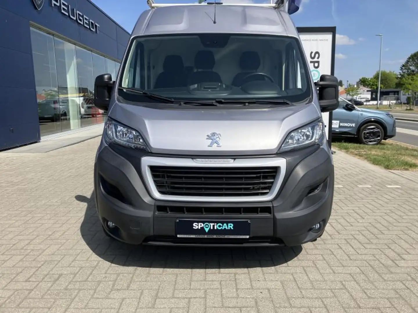 Peugeot Boxer III Asphalt Plateado - 2