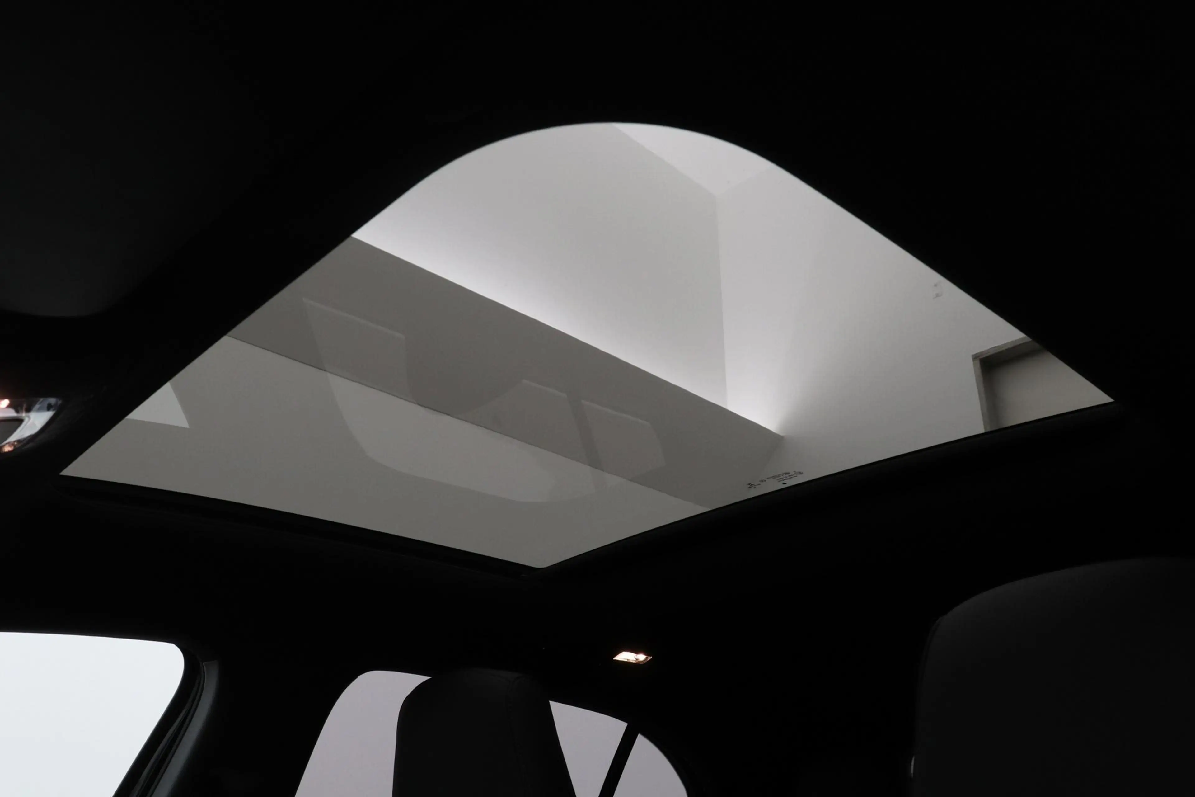 Mercedes-Benz A 220 Premium | Panoramadak | ACC | AMG Line | Stoelverw — photo 11
