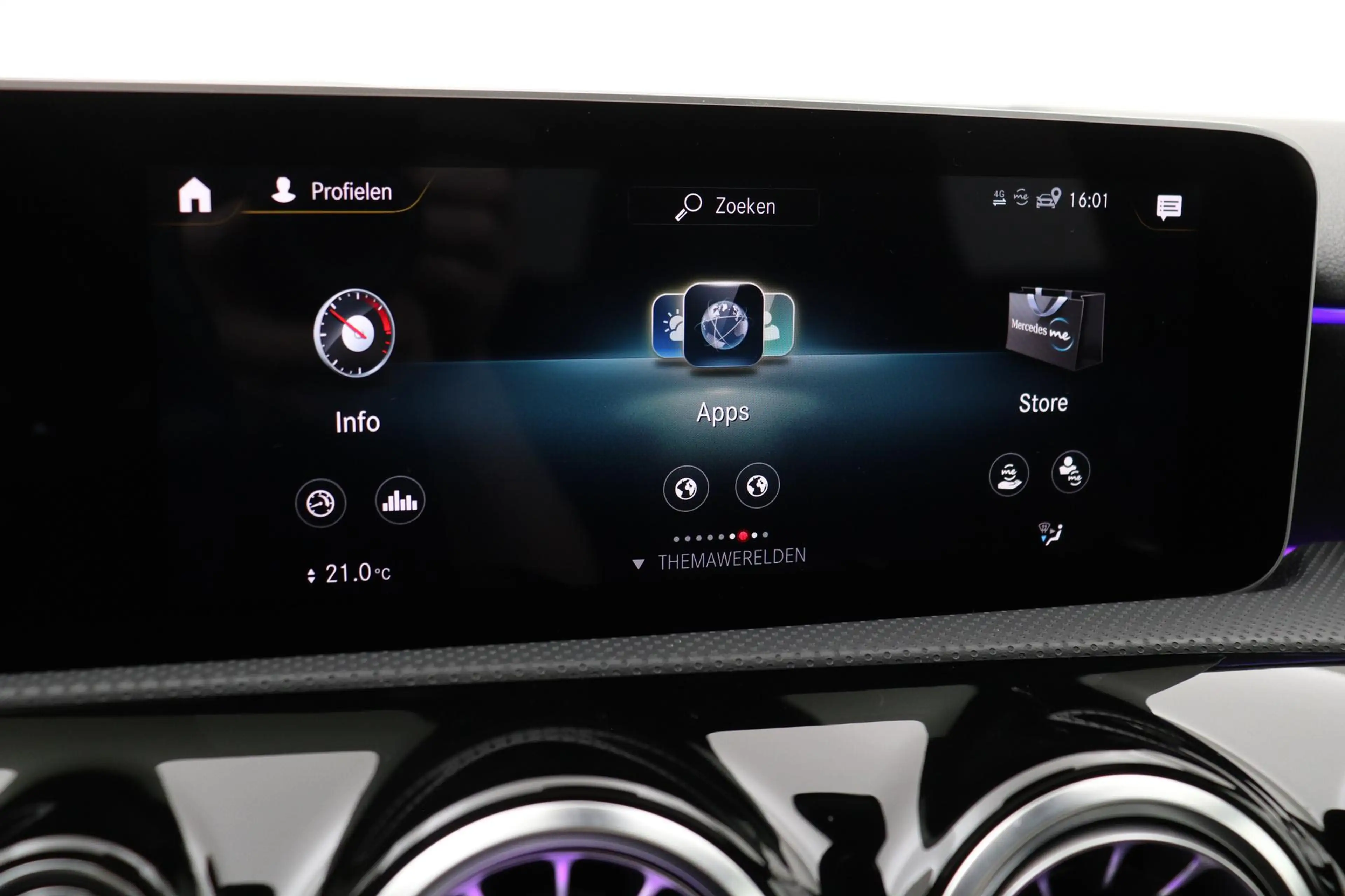 Mercedes-Benz A 220 Premium | Panoramadak | ACC | AMG Line | Stoelverw — photo 21