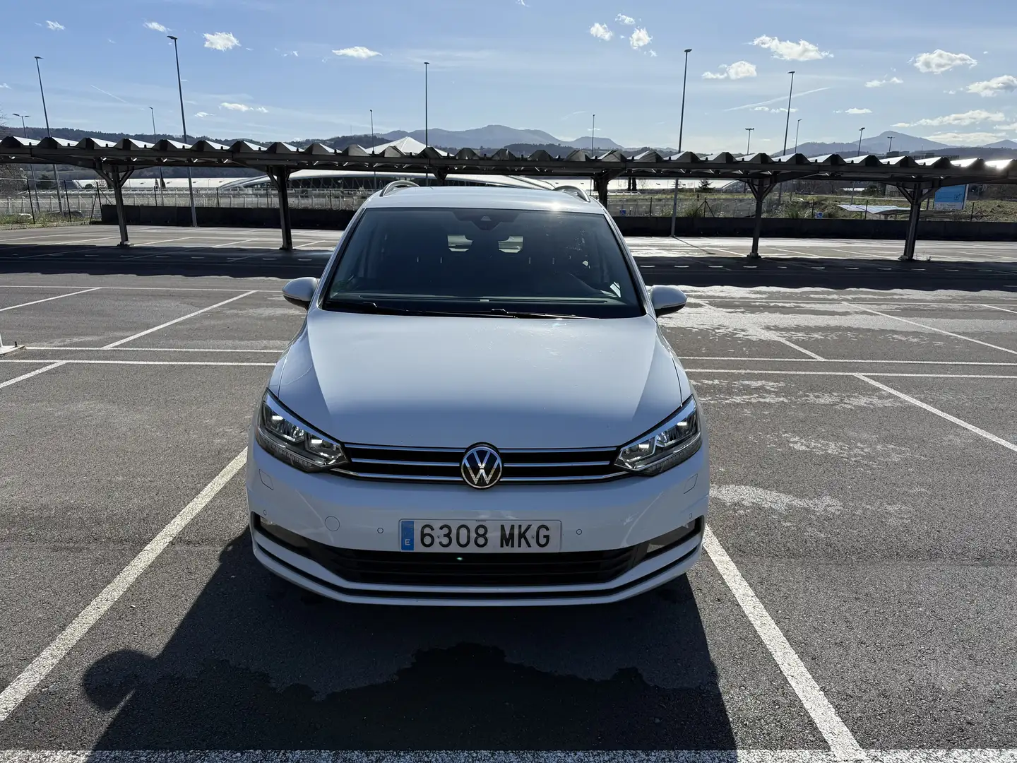 Volkswagen Touran 2.0TDI CR BMT Advance DSG7 110kW Blanco - 1