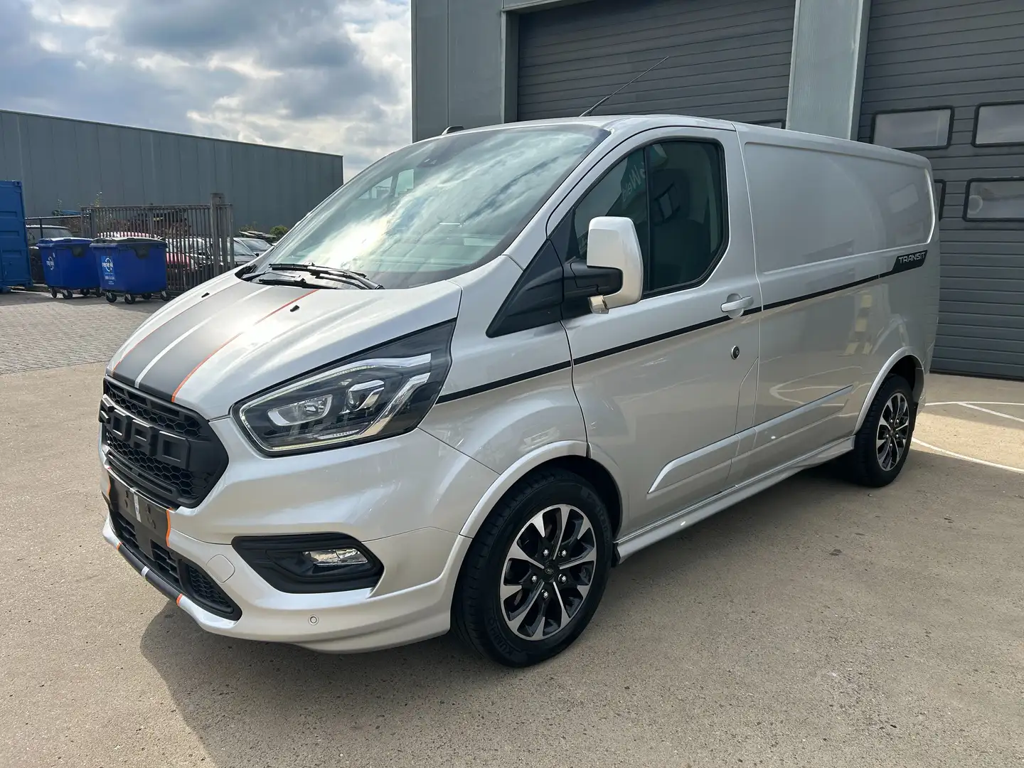 Ford Transit Custom sport 136 kw lengte 1 automaat alu wheels zie foto Argent - 1
