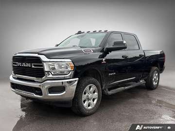 Tradesman 4x4 Crew Cab 6'4  Box