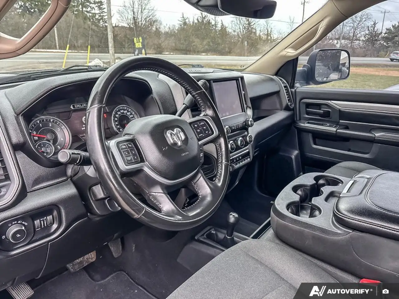 RAM 2500 снимка RAM 2500
