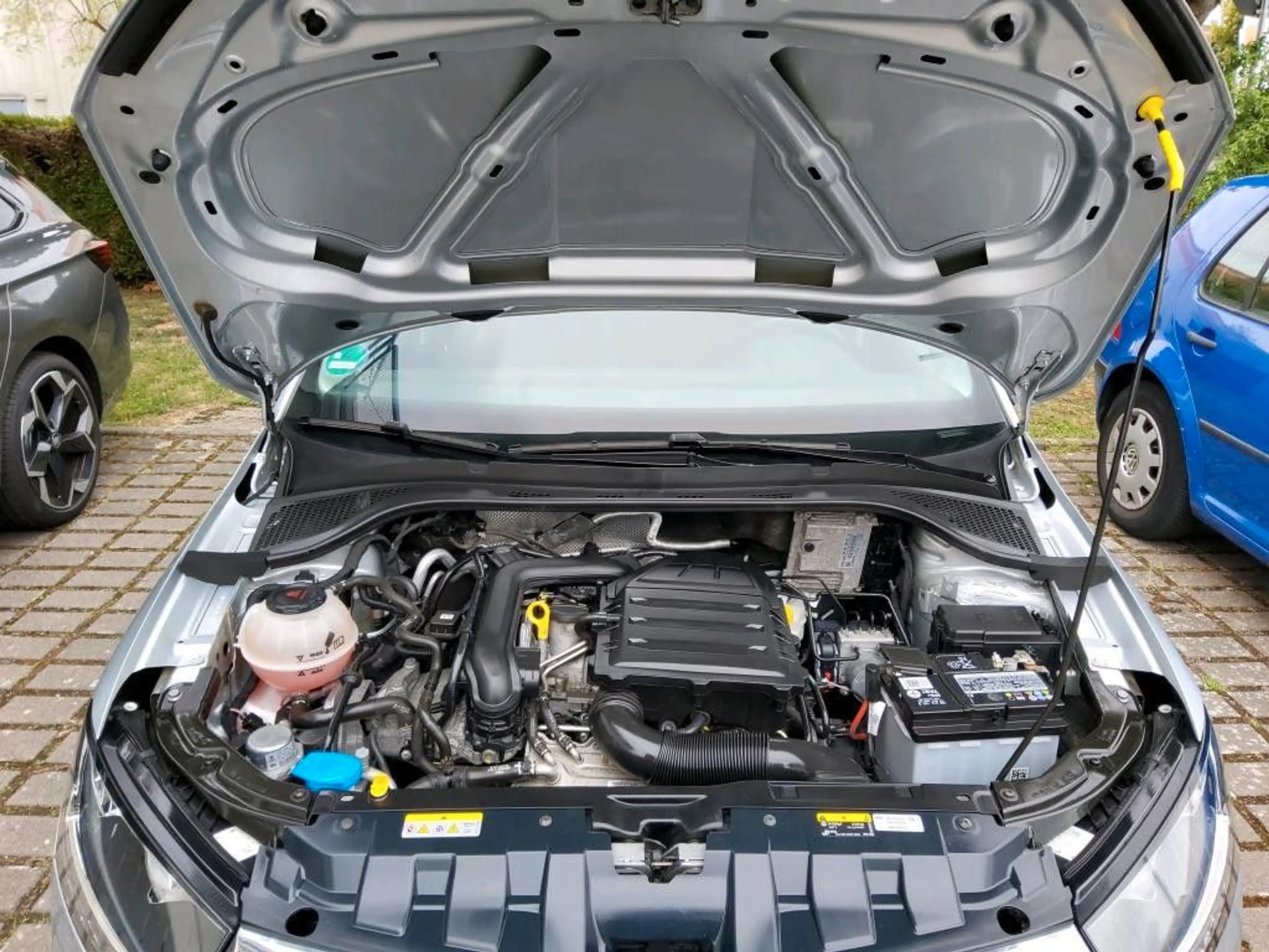 Skoda Fabia 1.0 TSI DSG Combi Ambition*NAVI*CARPLAY* — photo 6