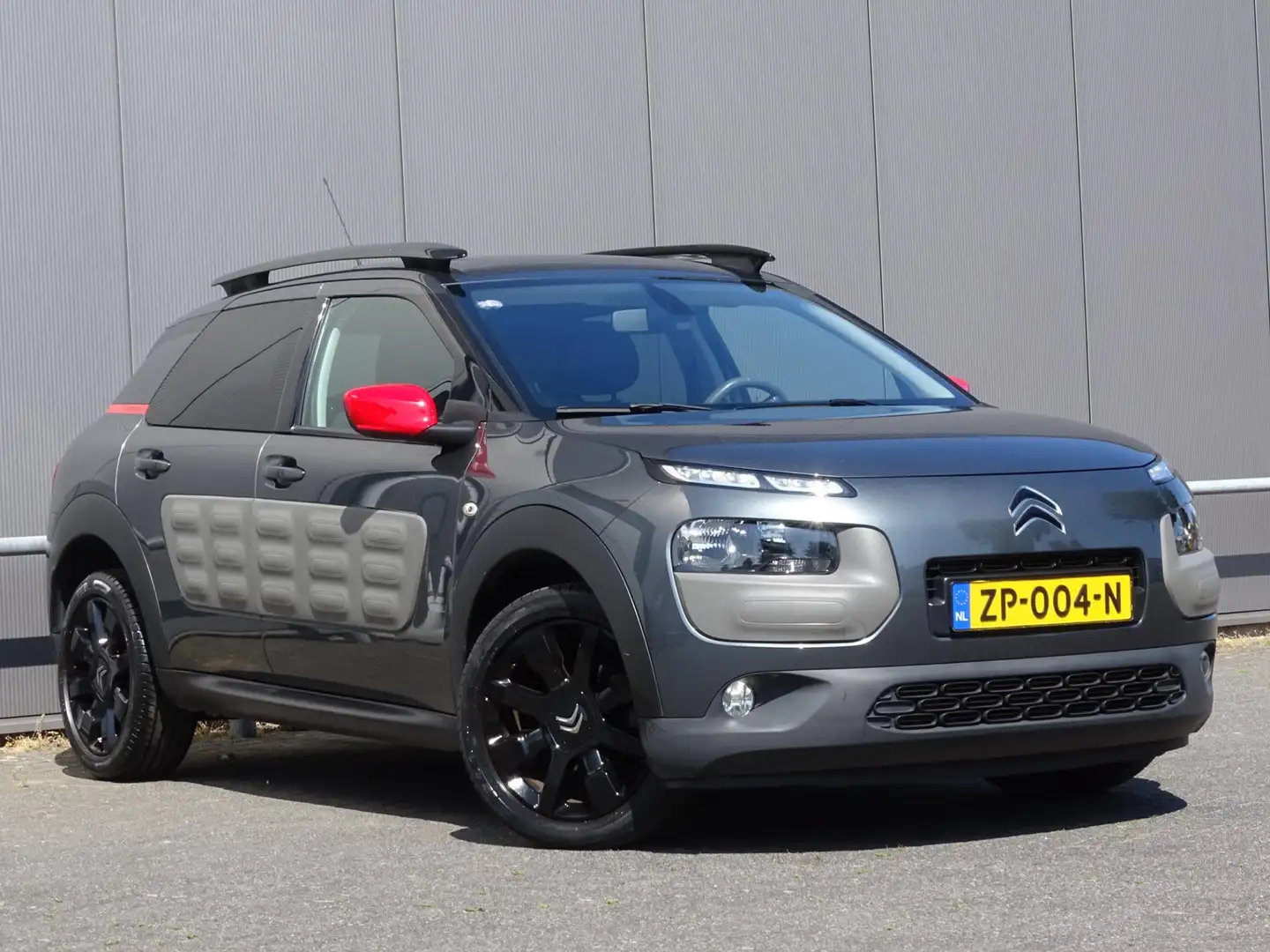 Citroen C4 Cactus 1.2 PureTech Business Plus navi LM 2e eig Gris - 2
