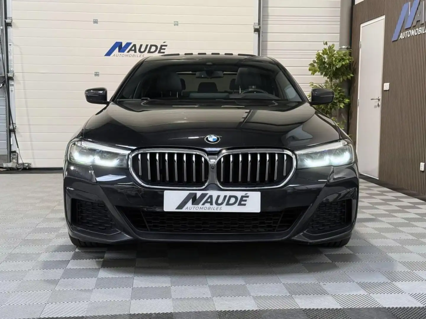 BMW 520 520d xDrive Steptronic M Sport - Garantie 09/26 Noir - 2